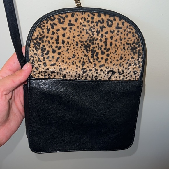 American Eagle Cheetah Accent Shoulder Purse - Picture 5 of 5